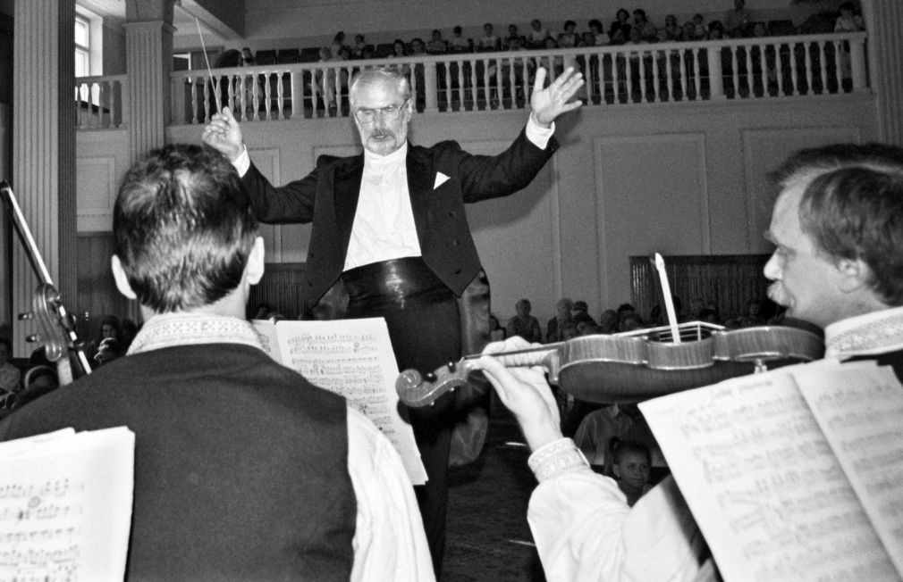 Józef Przytuła rozpoczął współpracę z zamojską Orkiestrą już w 1969, trwała ona do roku 2006 z przerwą w latach 1975-1986, fot.Tadeusz Adamczuk (www.wolnystrzelec.ezamosc.pl)
