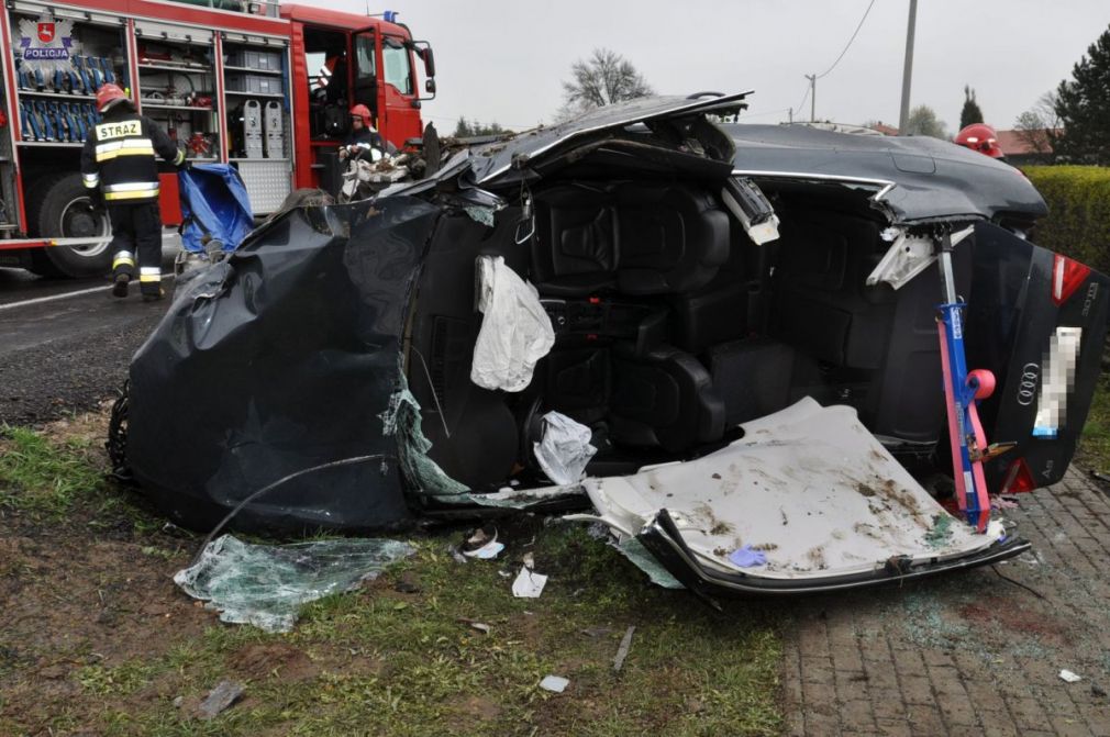 Wypadek w Bodaczowie, W szpitalu zmarła ciężarna kobieta i jej dziecko. foto: Policja