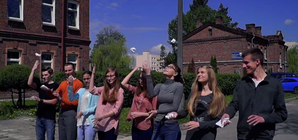 Nagrodę główną otrzymał film, którego autorami są zamojscy uczniowie ze "Społeczniaka", źródło: https://www.youtube.com