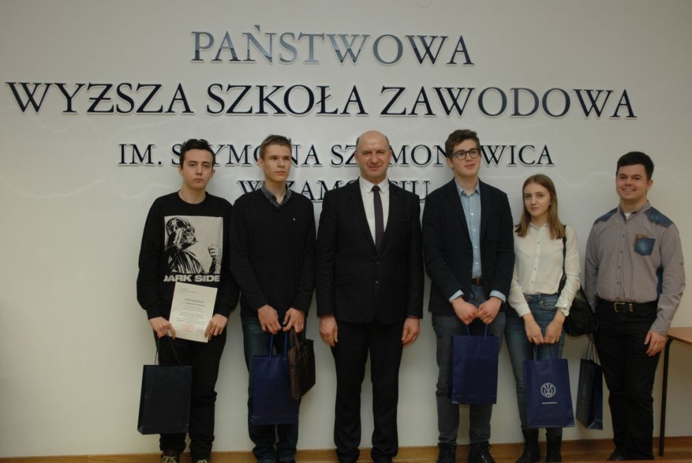 Olimpiada Wiedzy o III RP – etap wojewódzki odbył się w Zamościu