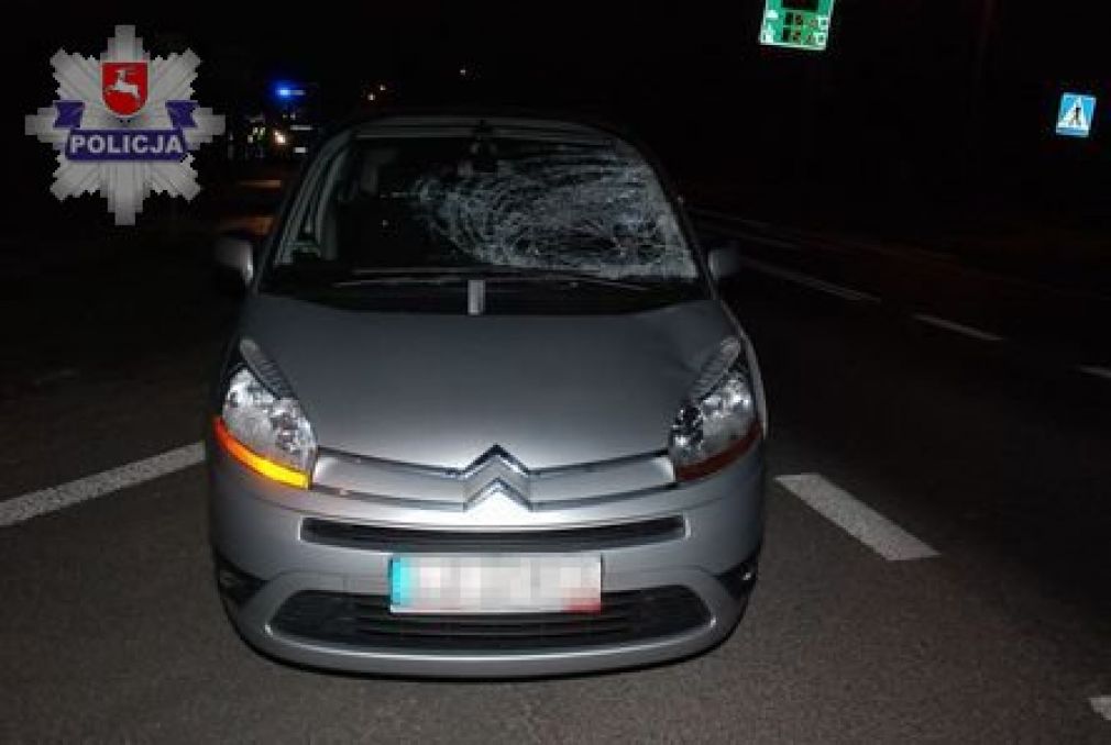 Do potrącenia doszło na oznakowanym i oświetlonym przejściu dla pieszych, foto: Policja