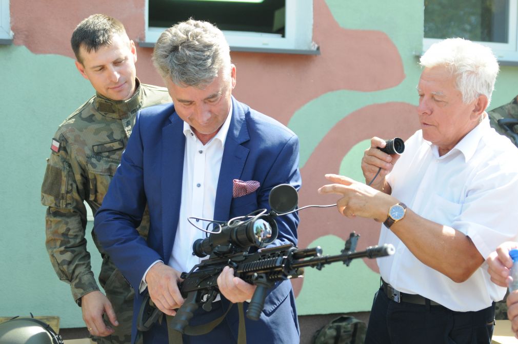 Uczestnicy spotkania na poligonie w Sitańcu-Wolicy mogli wypróbować sprzęt będący w wyposażeniu żołnierzy WOT, foto: materiał redakcyjny