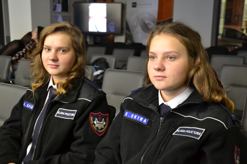 Agata Skiba i Edyta Skiba  nagrodzone  podczas obchodów 150. rocznicy urodzin Marszałka Józefa Piłsudskiego  w siedzibie IPN w Lublinie, foto: materiał nadesłany