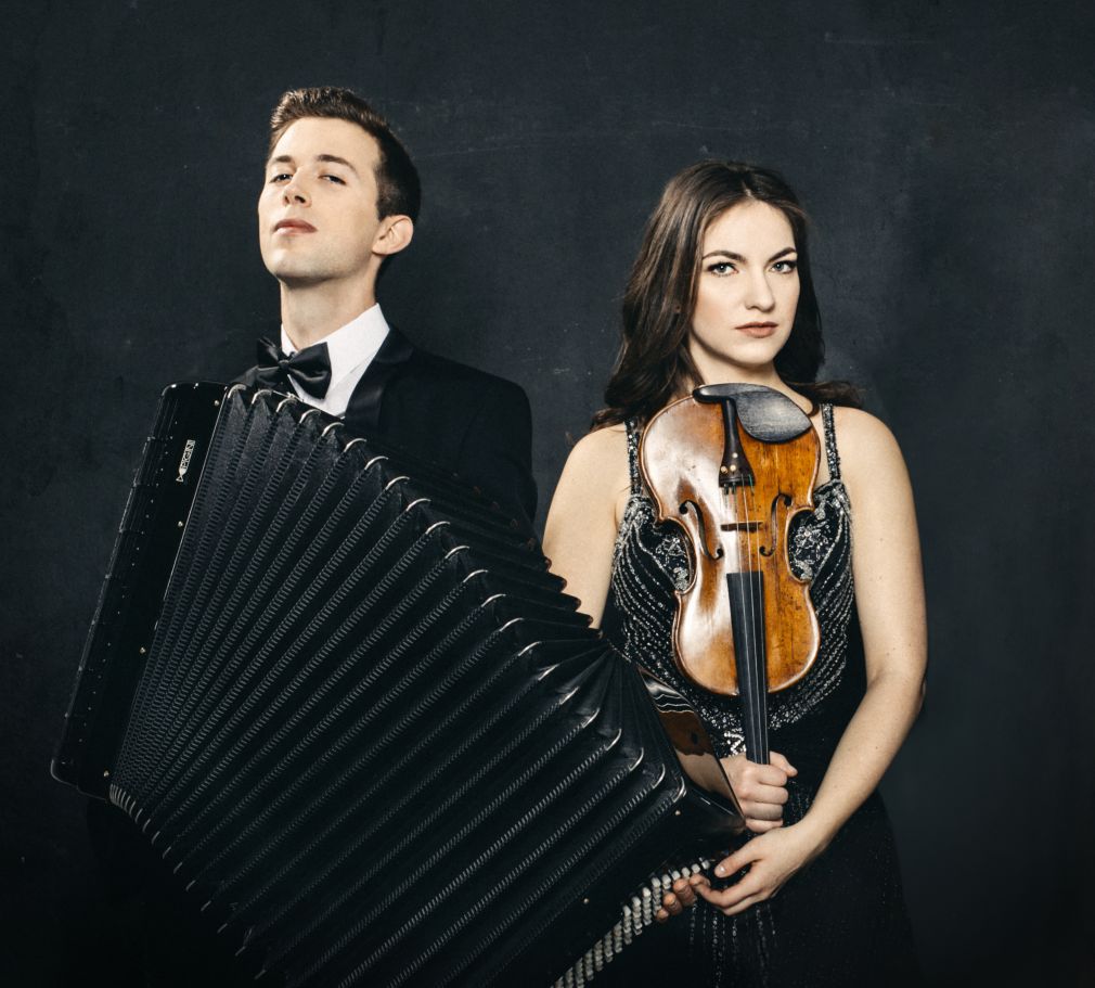 Z Namysłowiakami wystąpi duo Karolina Mikołajczyk & Iwo Jedynecki, foto: materiał nadesłany