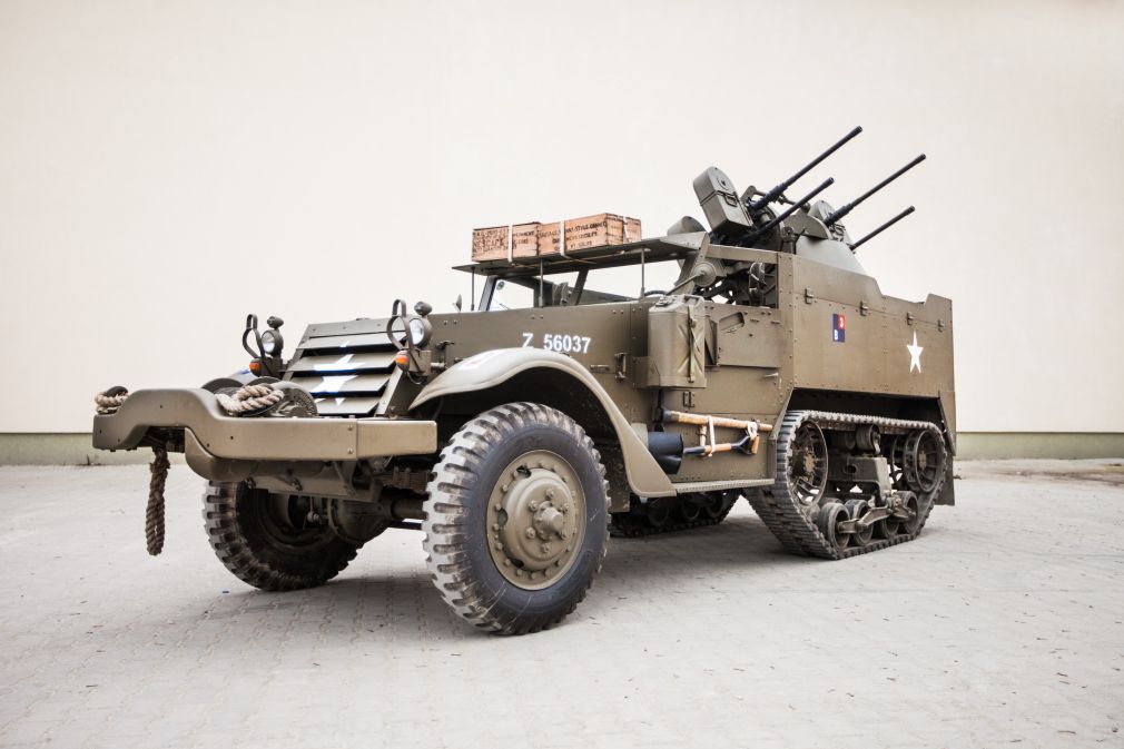 Uczestnicy ceremonii będą mieli okazję zobaczyć historyczne pojazdy wojskowe - Pojazd  Half Track, źródło: Fundacja Niepodleglości
