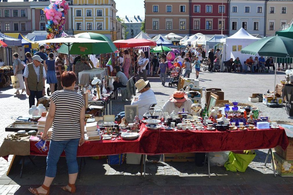 Są targi sztuki ludowej, targi kolekcjonerskie oraz pokazy ginących zawodów, fot. Paweł Nowak