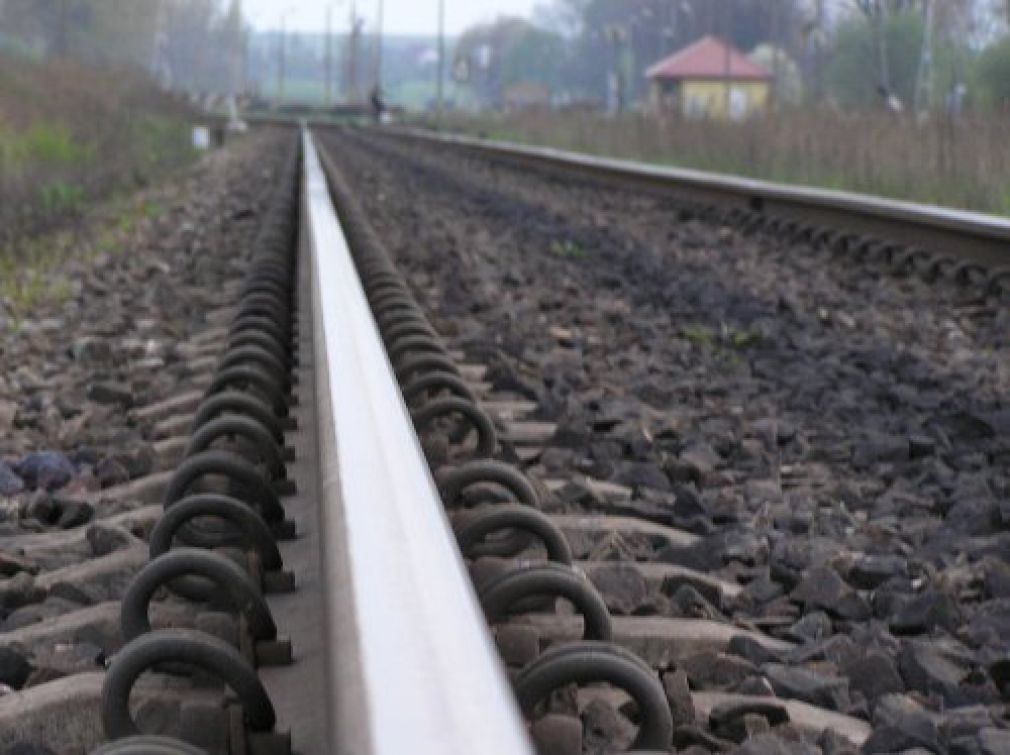 Ciało odnaleziono w odległości kilkunastu metrów od torów kolejowych, foto: archiwum, zdjęcie poglądowe